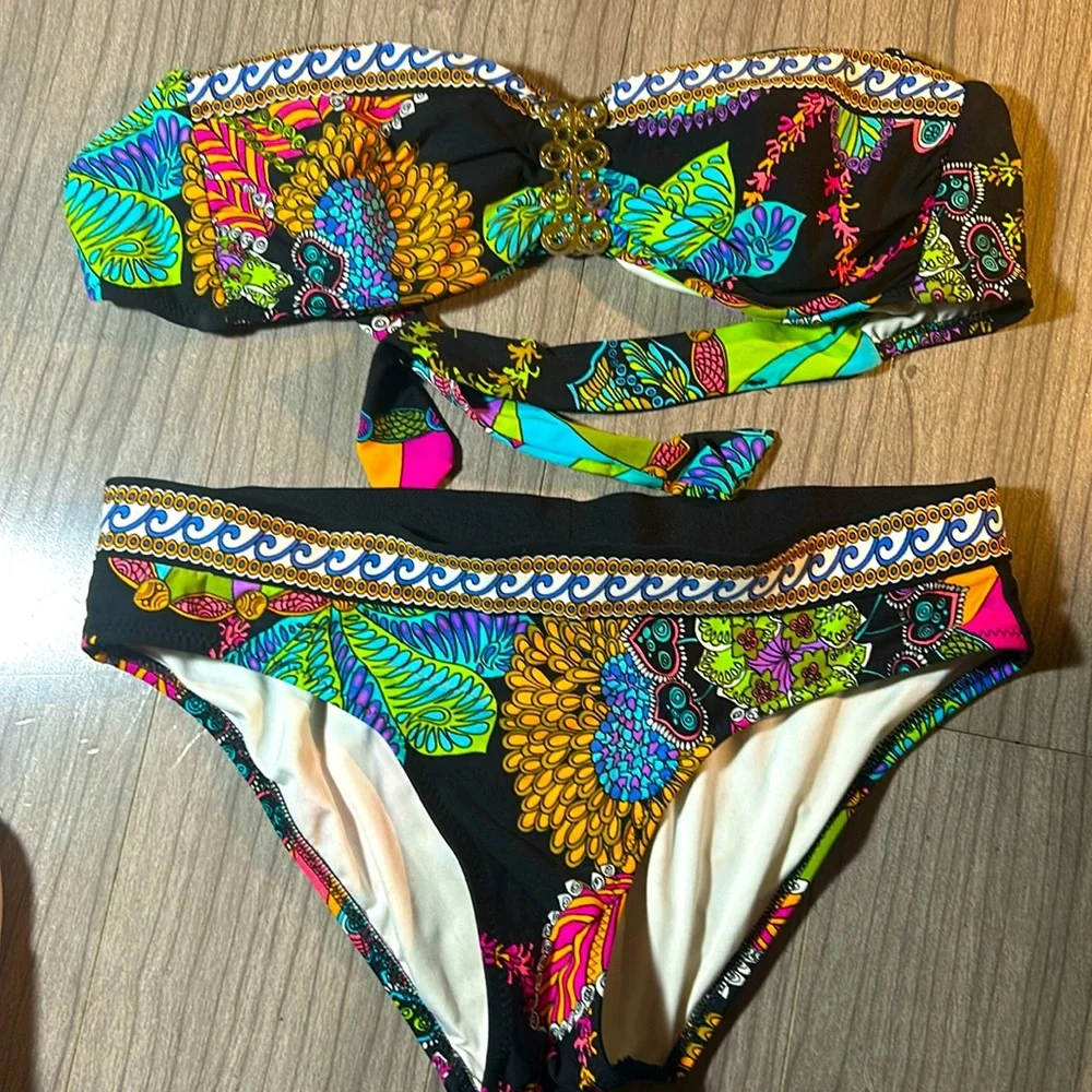 Trina Turk | Swim | Trina Turk Swimsuit Sz 6 | Poshmark